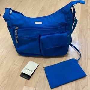 Bagalini anti-theft crossbody purse